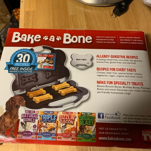 Dog Bake A Bone Dog Treat Maker As Seen On Tv Poshmark